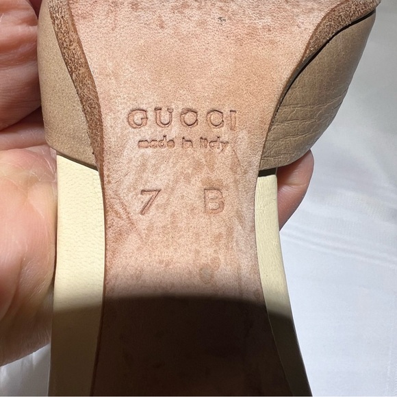 AUTHENTIC GUCCI ITALIAN MADE SHOES, SIGNATURE BUCKLE MULES , 7B - Picture 6 of 6